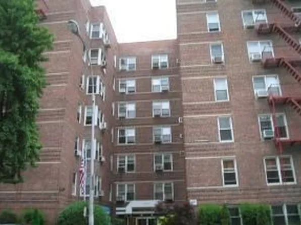 3165 Nostrand Avenue image 1 of 1