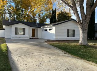 131 Elmcrest Dr, Big Pine, CA 93513