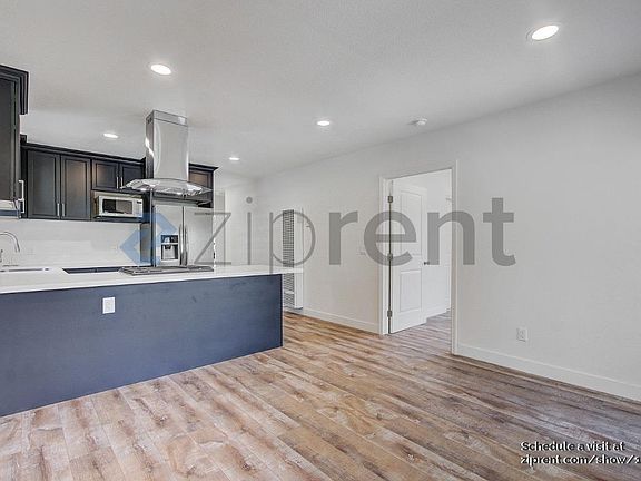 4th image of 1518 Ewing St