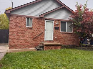 23244 Columbus Ave, Warren, MI 48089