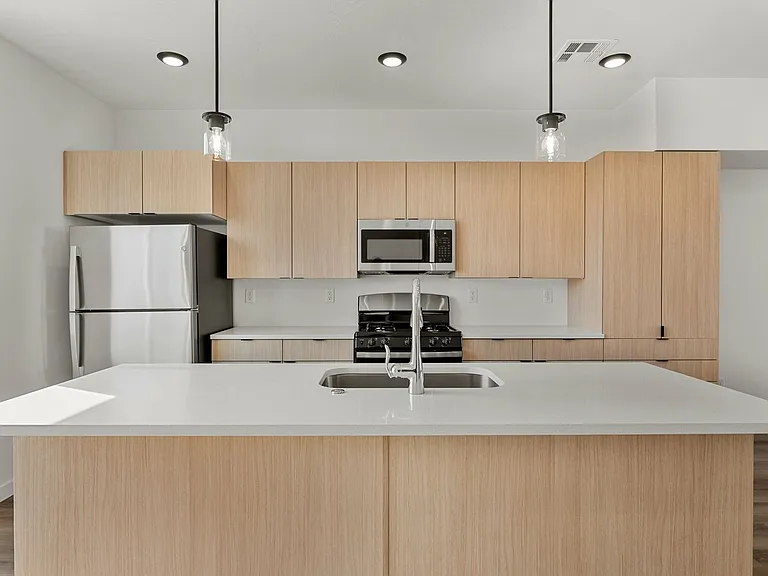 Coal Creek Townhomes — Photo 26