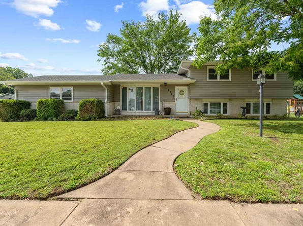 2842 Bret Ave, Salina, KS 67401