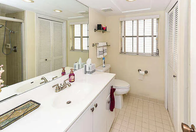 300 John F Kennedy Dr #208 — Photo 23