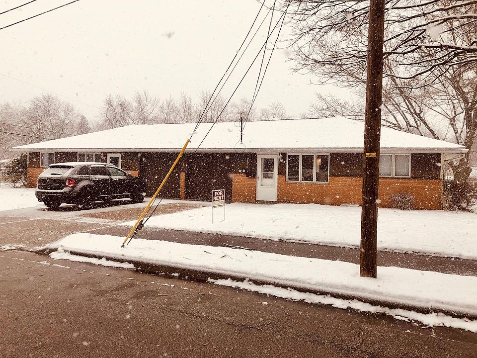 1st image of 1850 & 1852 Guss Ave