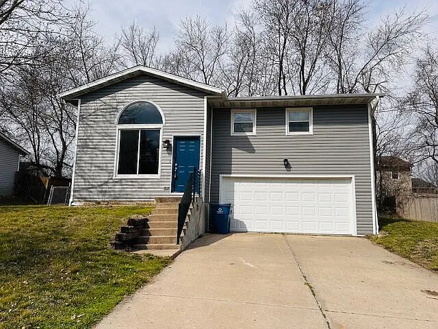 3 bed, 1.5 bath, 1285 sqft, $1,700 — Photo 4