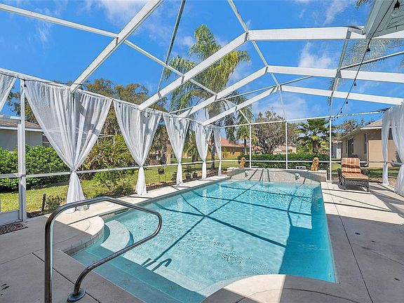 3rd image of 11747 Manistique Way