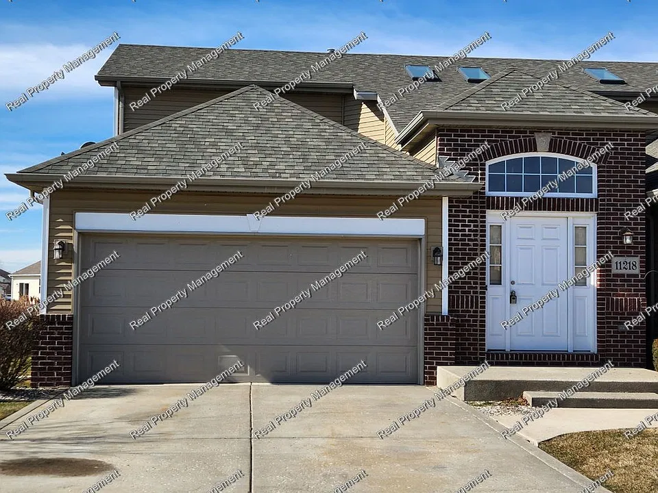 11218 Pike Pl
