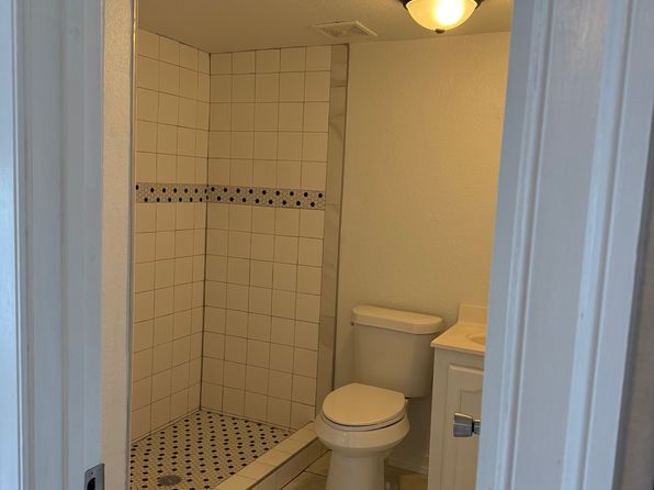 302 Spears St #3