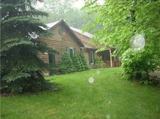 1516 Peninsula Dr, Central City, PA 15926