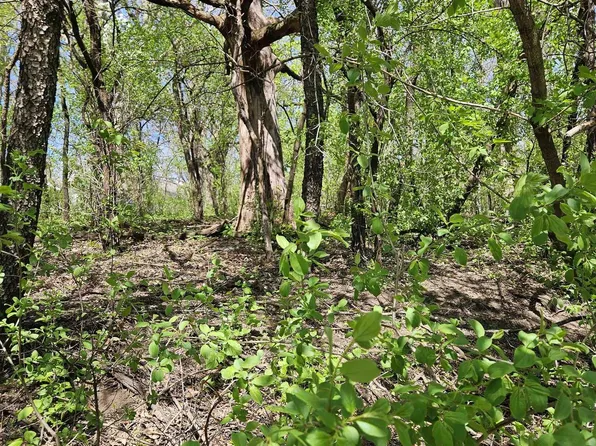 2930 West Memorial Drive #12, Janesville, WI 53548