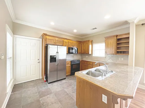 10362 Hillmont Ave, Baton Rouge, LA 70810