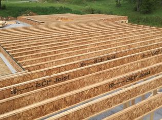 23 Fieldstone Dr, BATESVILLE, IN 47006