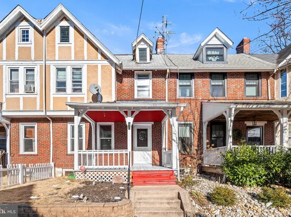 223 Nassau Pl, Norristown, PA 19401