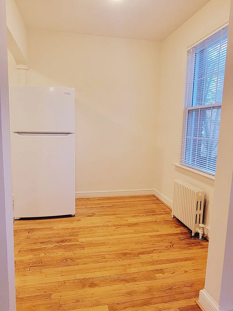 Luray Apartments — Photo 4