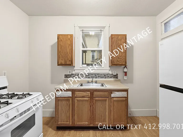 412 Edgemont St #1 — Photo 18