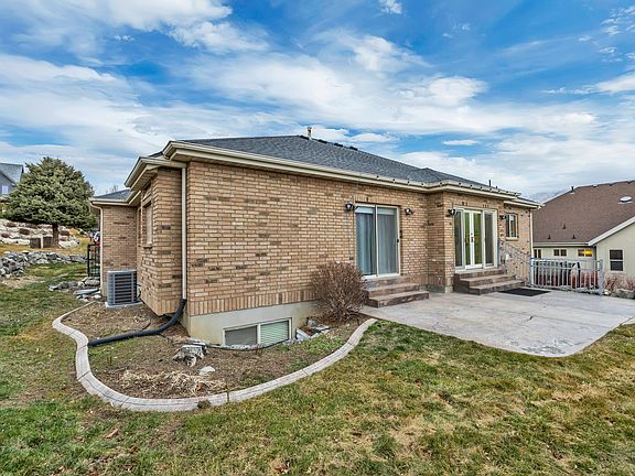 3rd image of 6337 W Lone Rock Rd