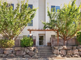 6316 24th Ave NW #201, Seattle, WA 98107