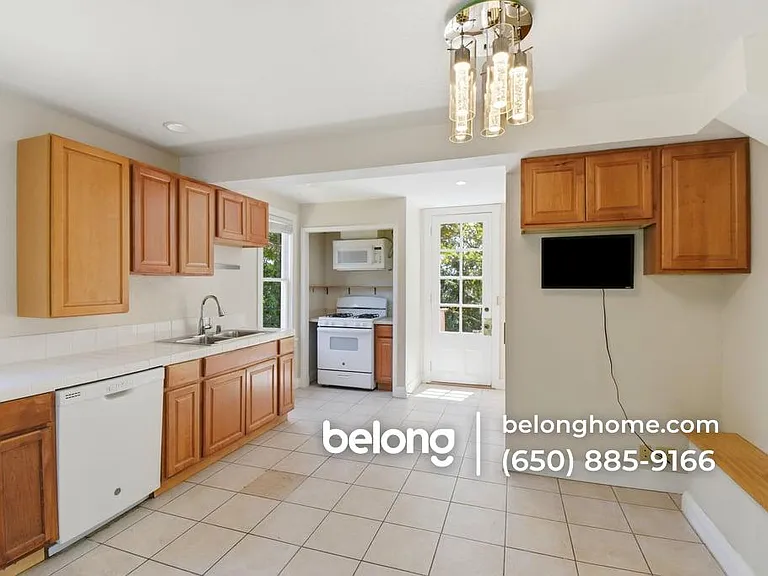 2360 Scout Rd #B — Photo 15
