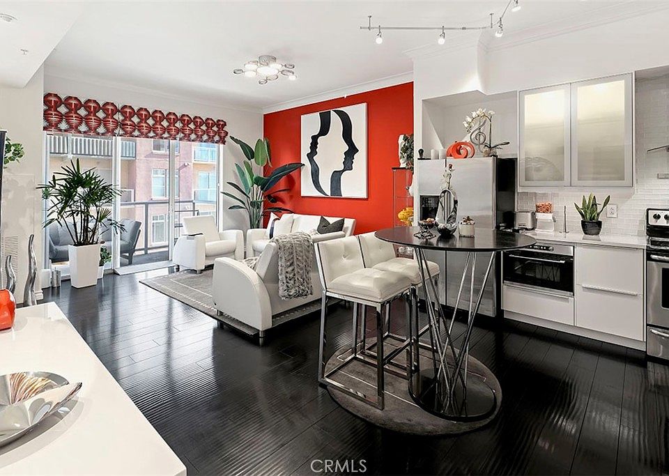 2nd image of 388 E Ocean Blvd Unit 604