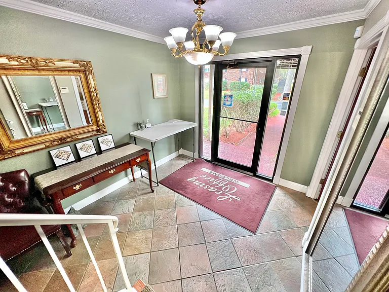 Countrybrook Apartments — Photo 18