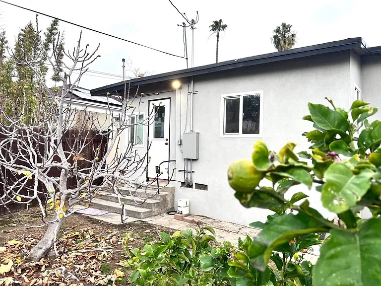 3206 Nile St — Photo 11