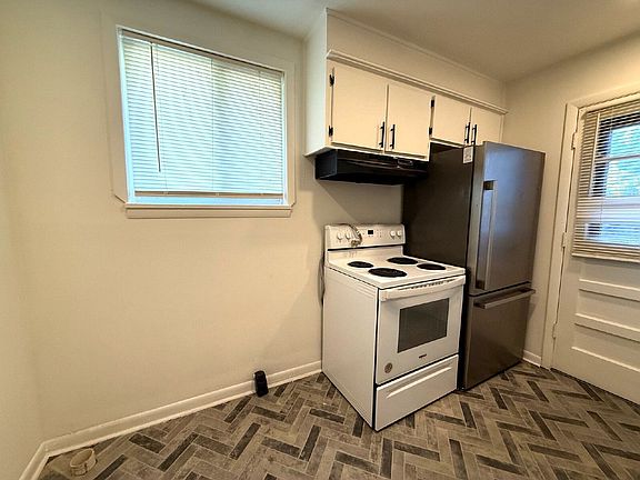 3rd image of 22 Claiborne St Unit A