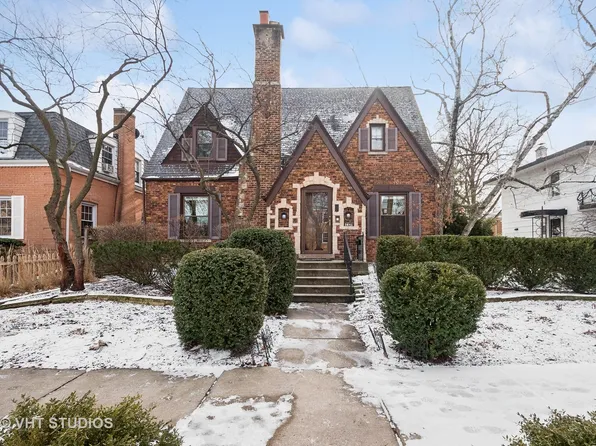 5841 N Kingsdale Ave, Chicago, IL 60646