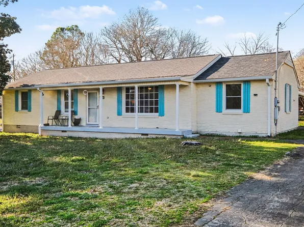 3002 Knud Dr, Columbia, TN 38401