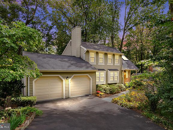 2nd image of 5966 New England Woods Dr