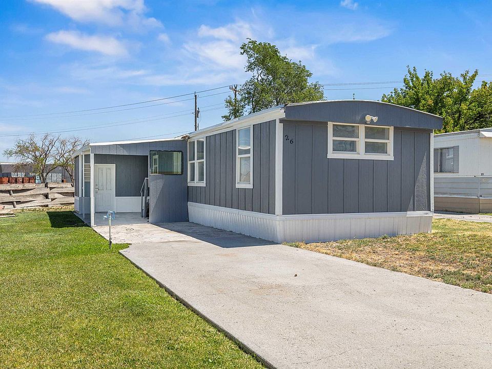 1st image of 33 Manor Dr #26