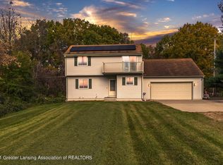 8927 Coleman Rd, Haslett, MI 48840