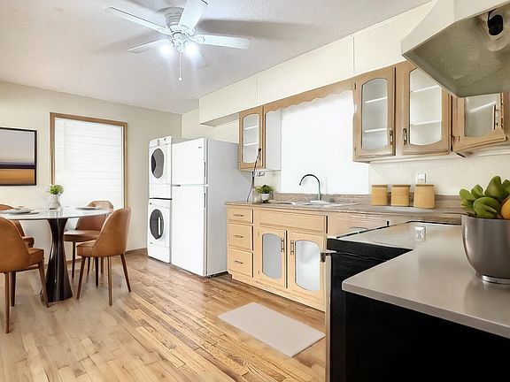 Virtual Furniture Staging