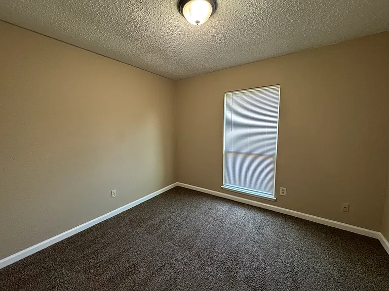 17519 Poppy Trails Ln — Photo 7