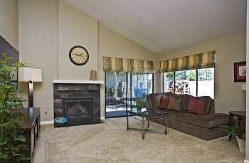 1st image of 585 Seahorse Ln