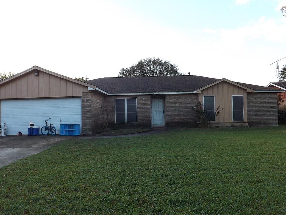 1st image of 2537 19th Ave N