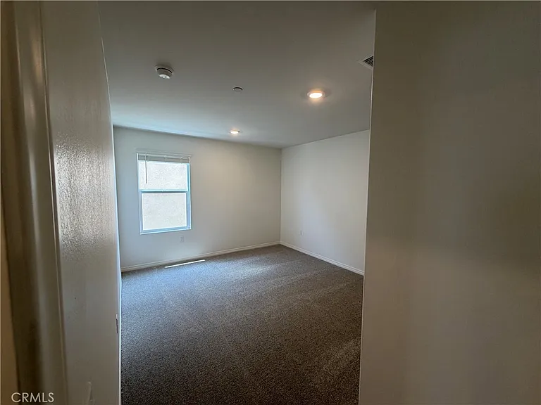 9707 Babaco St — Photo 30