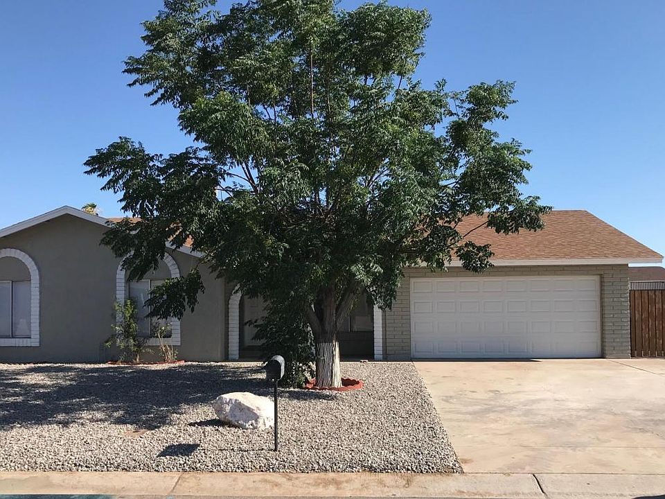 1st image of 609 E Calle Adobe Ln