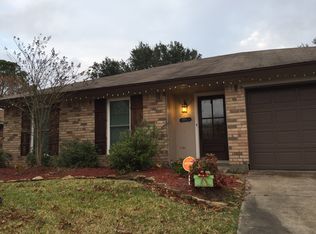 1011 S 22nd St, Nederland, TX 77627