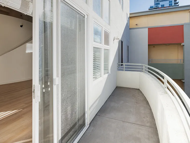 1501 India St #604 — Photo 17