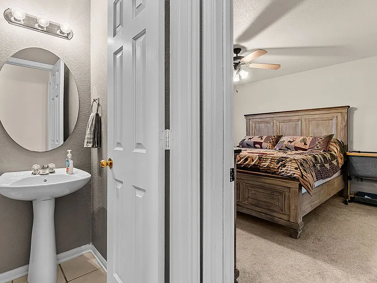 2500 Waterfall Dr — Photo 17