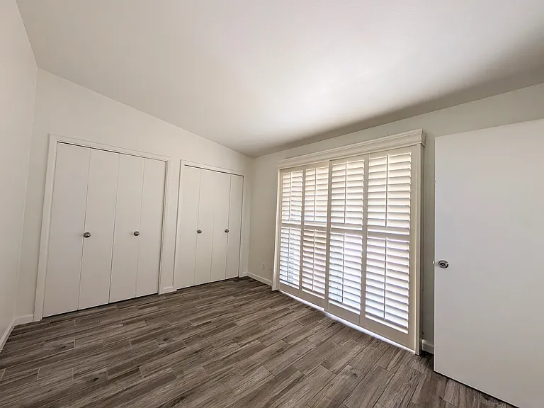 Front bedroom