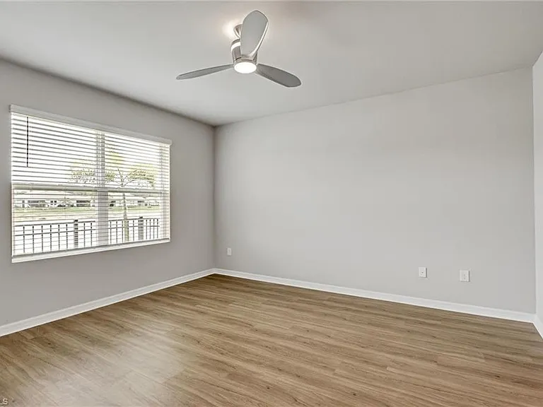 20462 Plumwood Loop — Photo 13