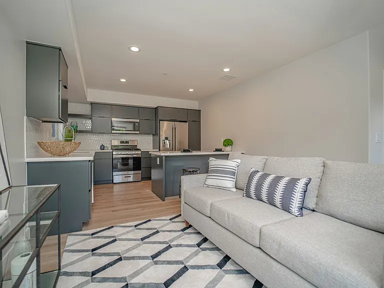 2115 Holly Dr #2115 — Photo 17
