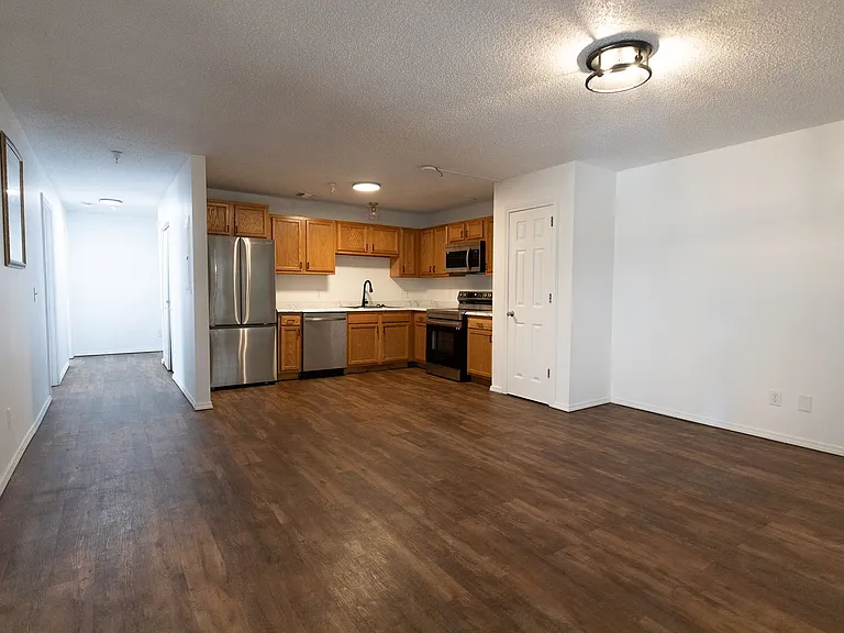 12220 Apache Avenue — Photo 19