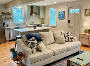 19 Davis St, Plymouth, MA 02360