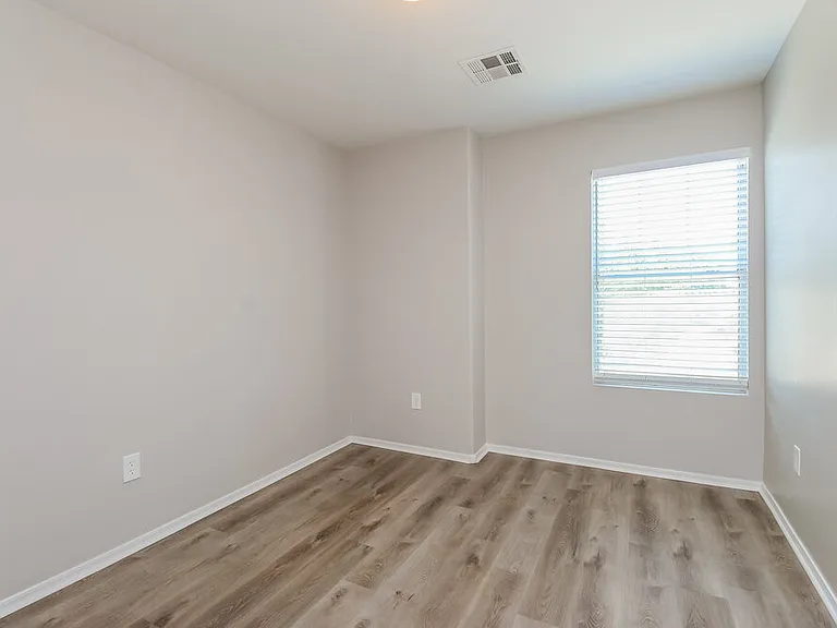 3926 W Fremont Rd — Photo 11