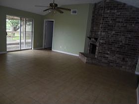 493-881009lr-22454631