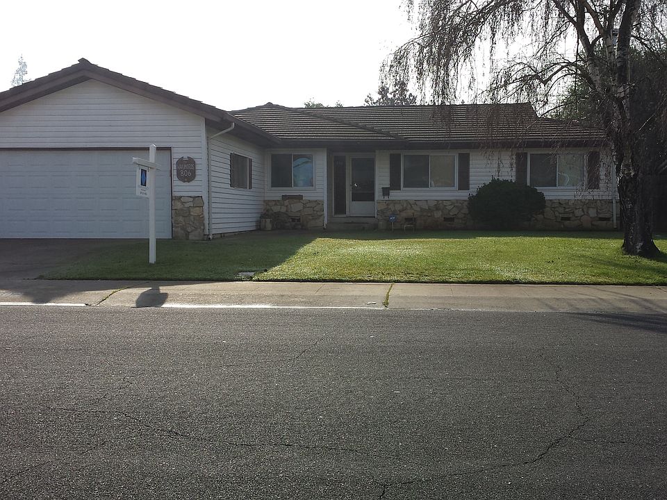1st image of 806 Greenwood Dr