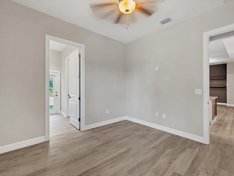 129 Evaro Dr — Photo 19