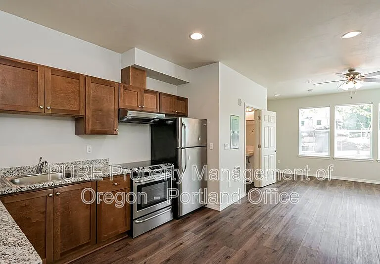 5490 SE Milwaukie Ave #101 — Photo 7